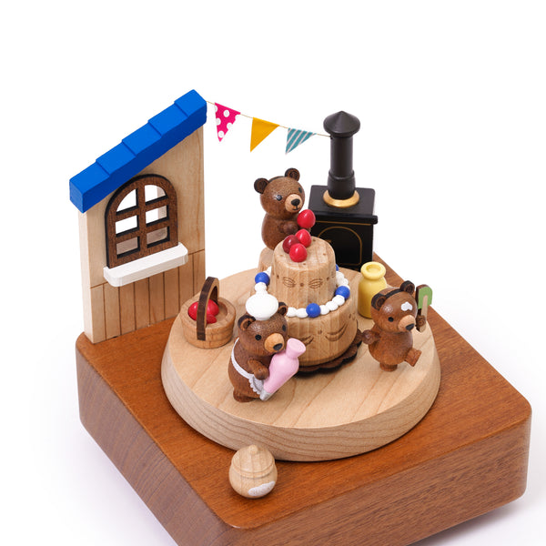 Bears & Strawberry Cake