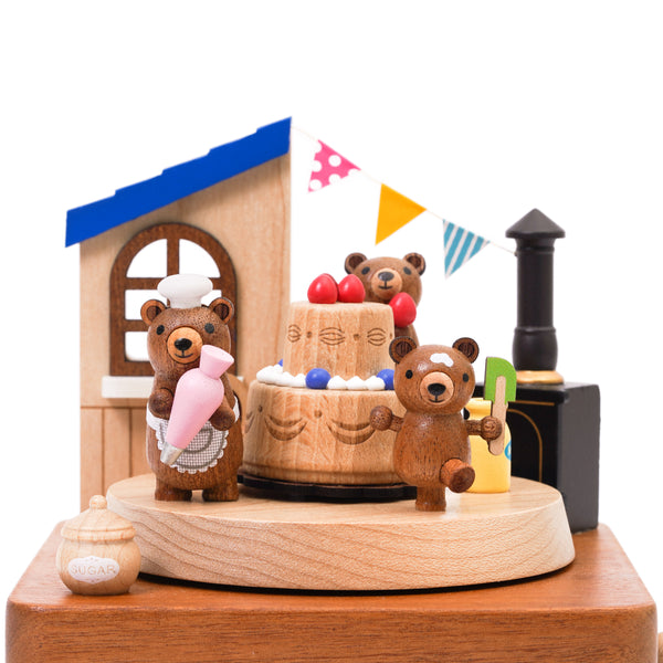 Three Bears Making A Strawberry Cake